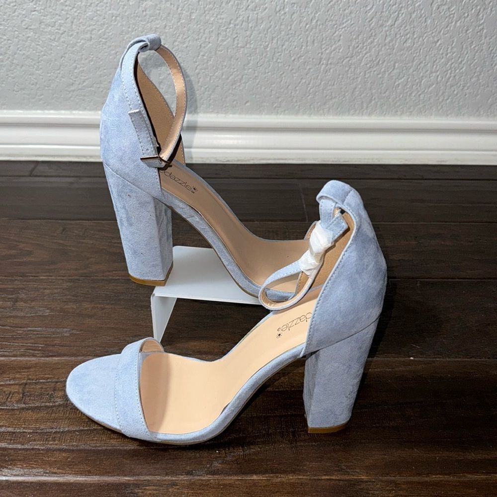 WOMENS LIGHT BLUE SHOE DAZZLE SANDAL SIZE 11